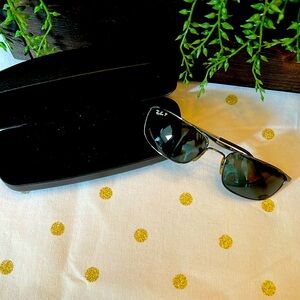 Ray Ban Aviator Sunglasses with generic protective case